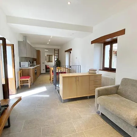 Independent Stone House With View Holiday home Musso