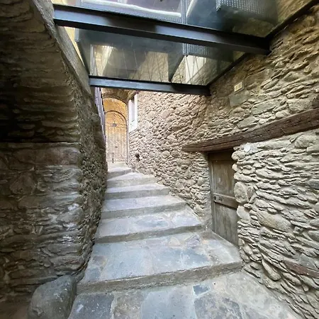 Vakantiehuis Independent Stone House With View *