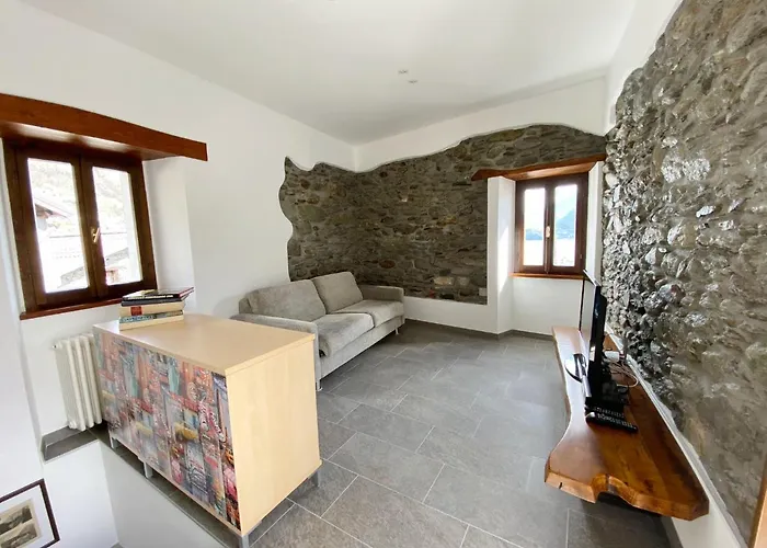 Semesterbostad Independent Stone House With View Musso