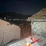 Dom wakacyjny Independent Stone House With View *